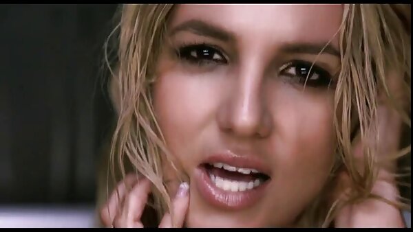 امرأة سمراء جميلة جبهة مورو Emy Russo موقع سكس امريكي مترجم تمتص Meety shlong