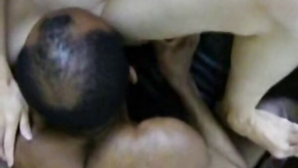 يتم استخدام العديد من الألعاب الجنسية لإرضاء شقراء شره مع الثدي الصغيرة موقع سكس مترجم عربي