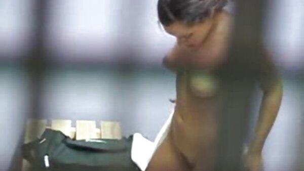 مفلس ماندي برايت يشارك في موقع سكس محارم مترجم عربي الثلاثي