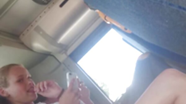 ساحرة جميع مواقع السكس المترجم الشباب مفلس ساندرا Q يعطي اللسان الساخنة لعشيقها