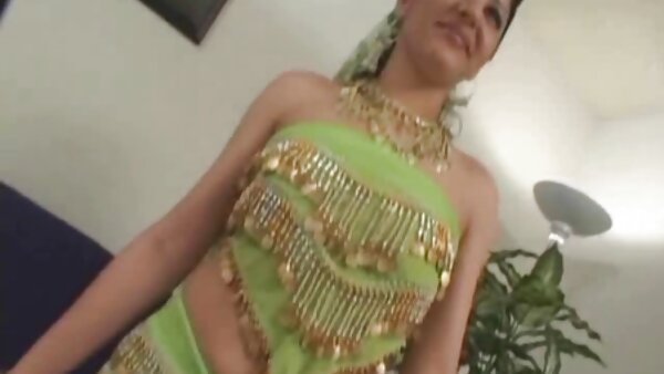 ممتلئة الجسم أحمر الشعر بصورة عاهرة يحصل على analfucked الكلب ويعطي رأس لطيفة موقع سكس عالمي مترجم في المقابل