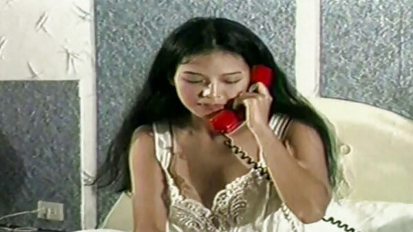 صغيرتي الجسم الآسيوية موقع سكس مدبلج الملاك مداعبة كس ضيق الكذب ن على السرير