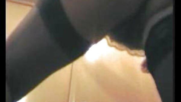 كتي رومانسية مع وجه لامع يحصل موقع سكس مترجم جديد لها كس ضيق اصابع الاتهام