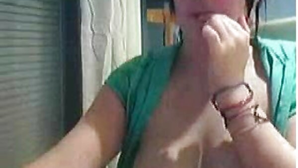 فرخ جميلة نيكي بيري يأخذ من الصعب ديك احسن مواقع سكس مترجم في بوسها المرن