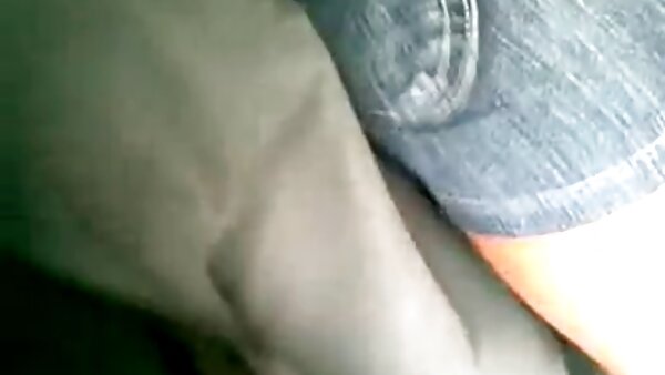 الهوس الياباني الخارق بجسم مذهل يأخذ موقع سكس قديم مترجم حمامًا